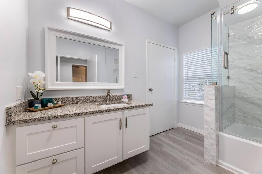 5/3 With A Heated Pool 2 Min From Beach, Updated Galveston Exteriér fotografie